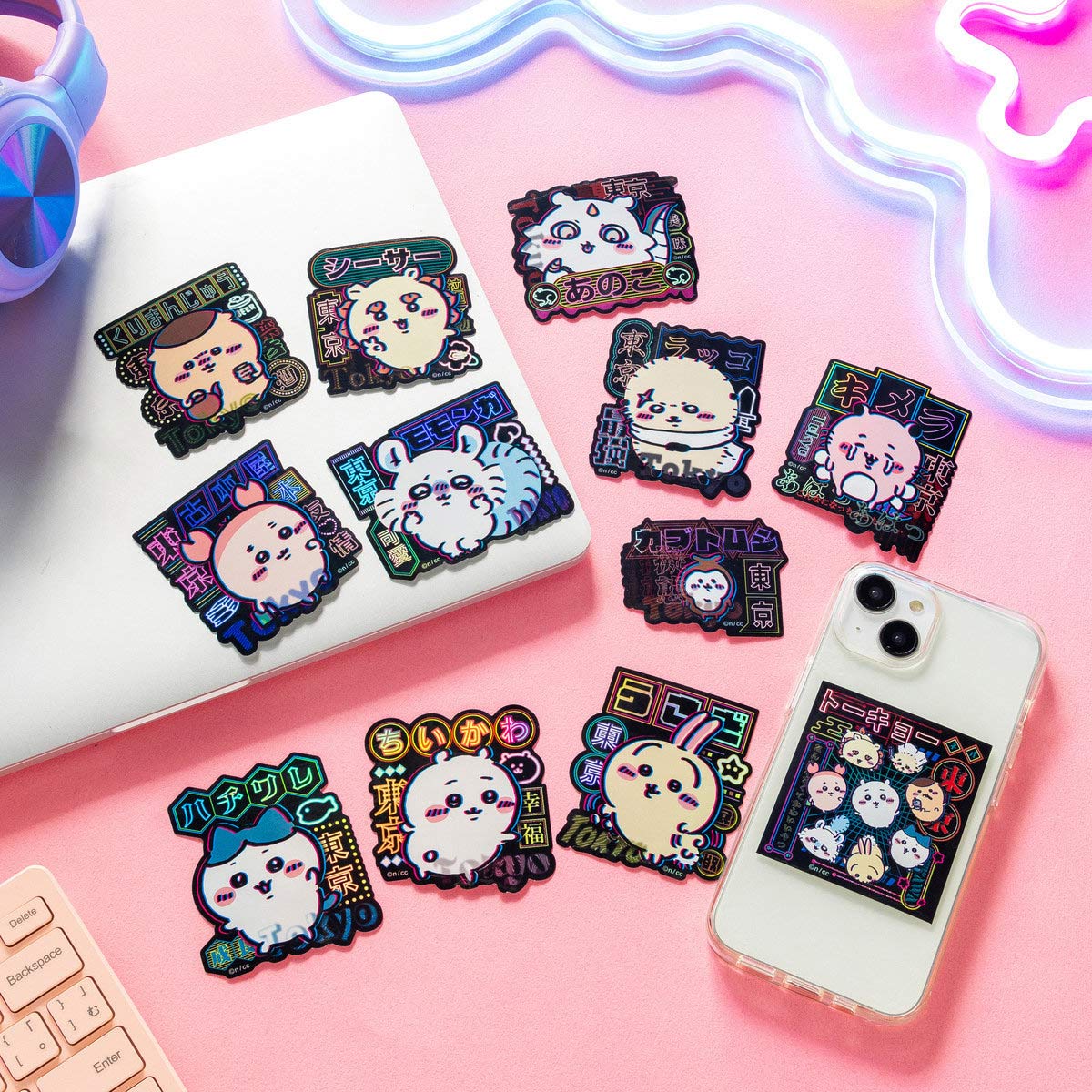 ちいかわ トーキョーちいかわ スマホに貼れるサイズのステッカー(モモンガ) - Image 2