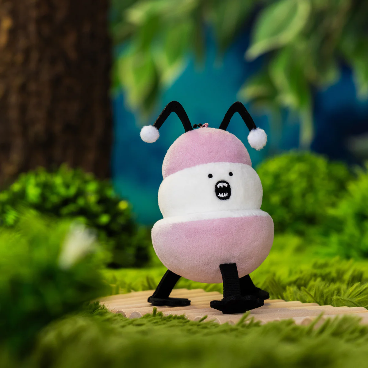 ちいかわ 虫マスコット(ピンク) - Image 2